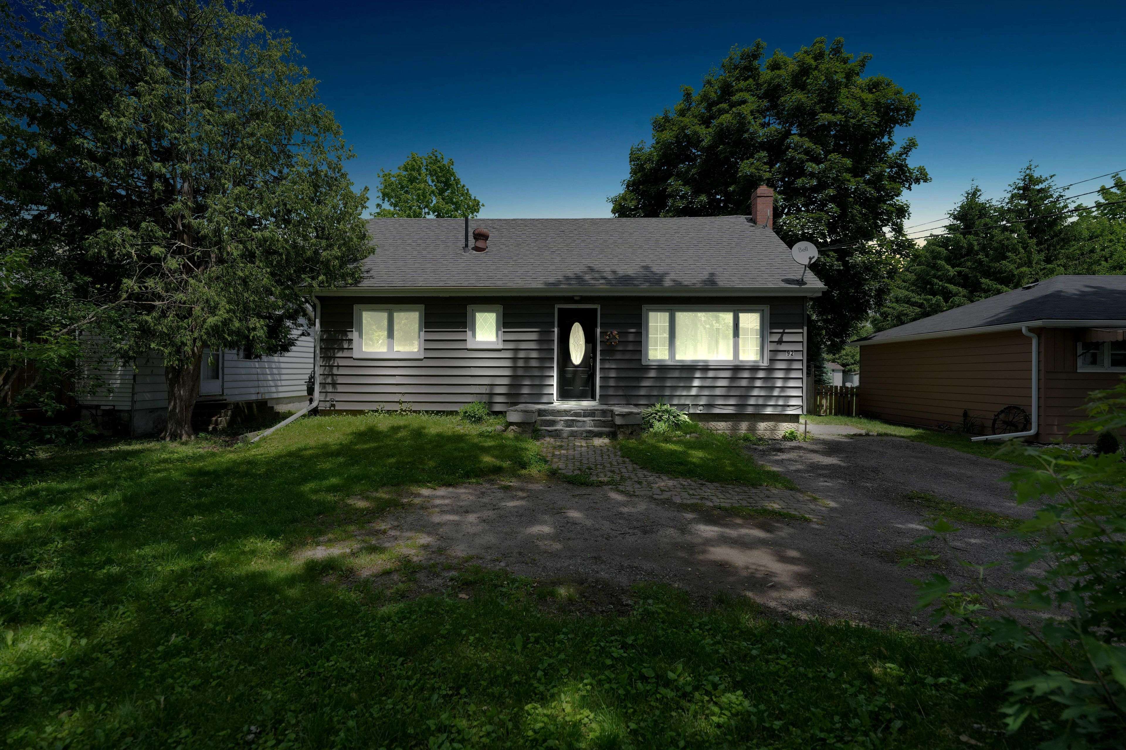 New Tecumseth, ON L9R 1E4,92 Tupper ST W #Main