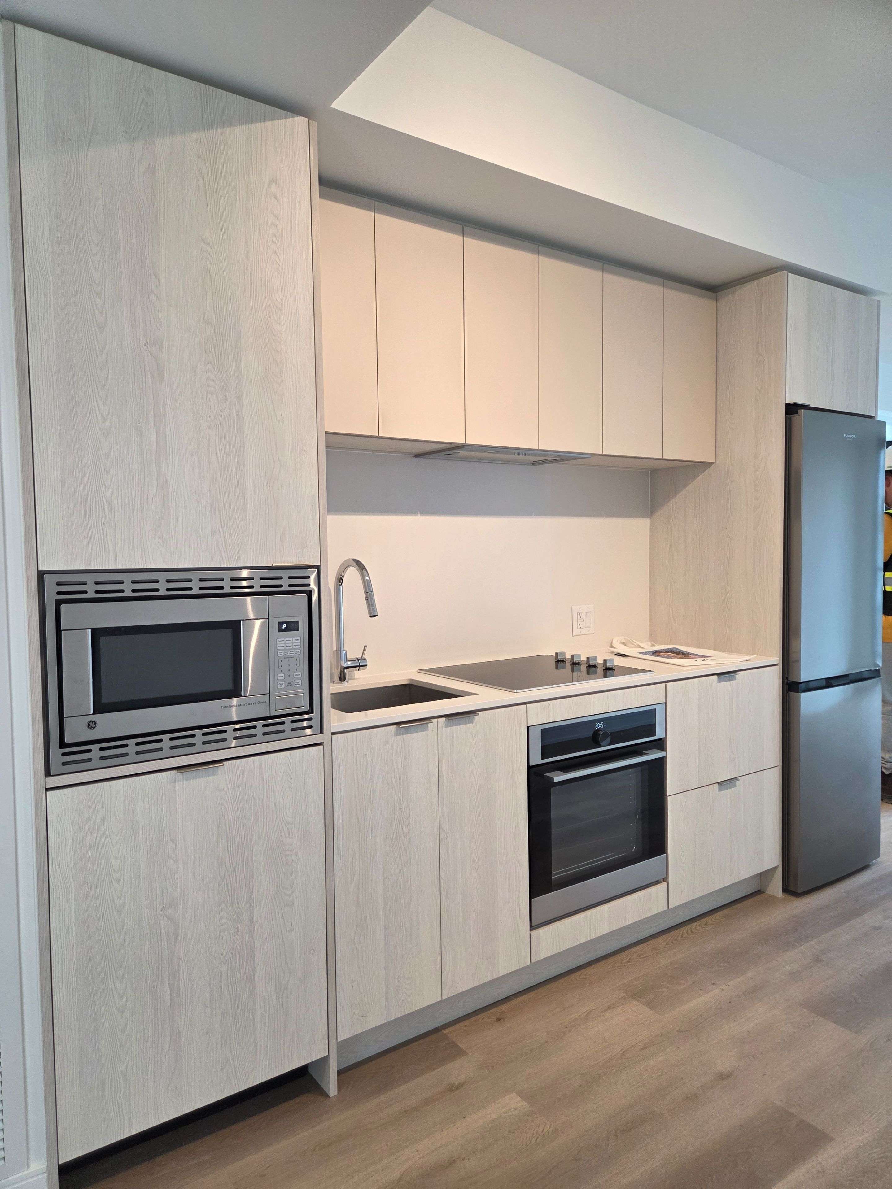 Mississauga, ON L5B 1H7,Address not disclosed