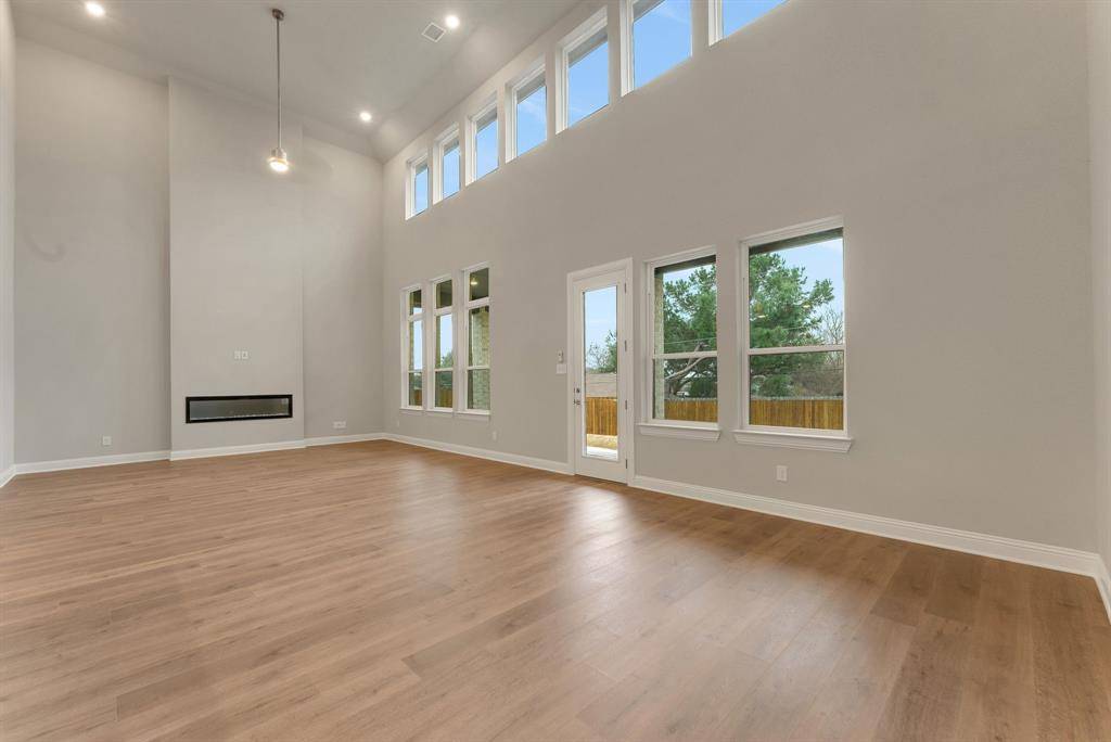 Mansfield, TX 76063,304 Alicia Court