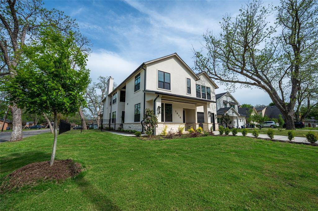 Mckinney, TX 75069,1616 N Bradley Street