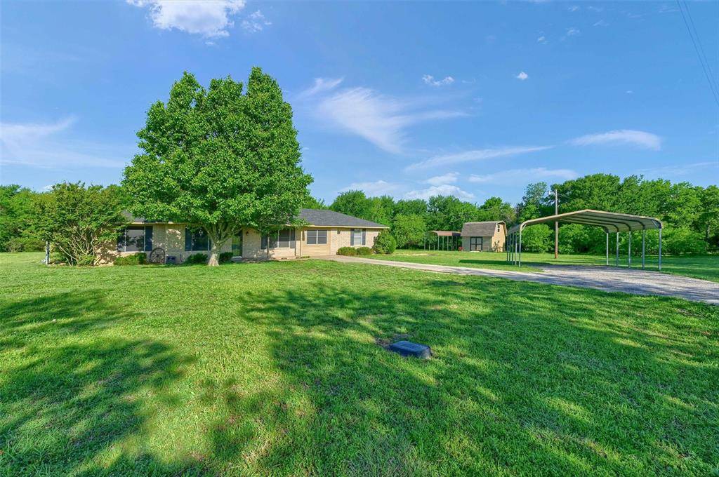 Trenton, TX 75490,645 County Road 4441