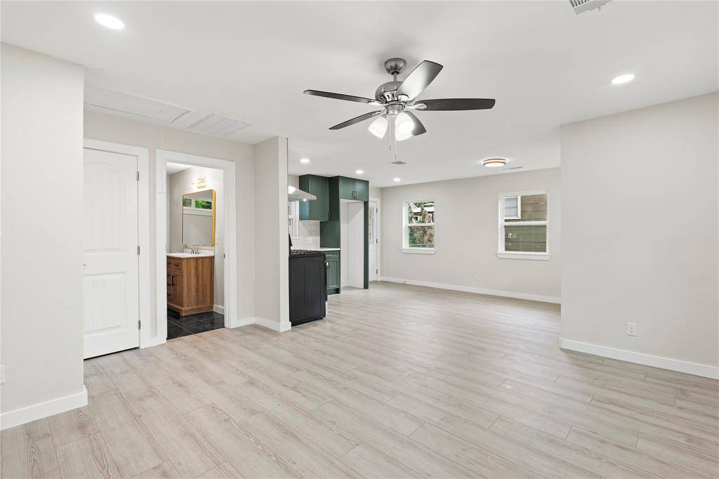 River Oaks, TX 76114,5101 Penrod Court