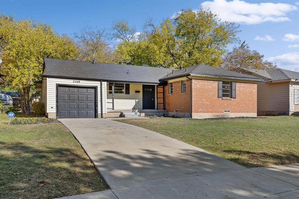2549 Inadale Avenue, Dallas, TX 75228