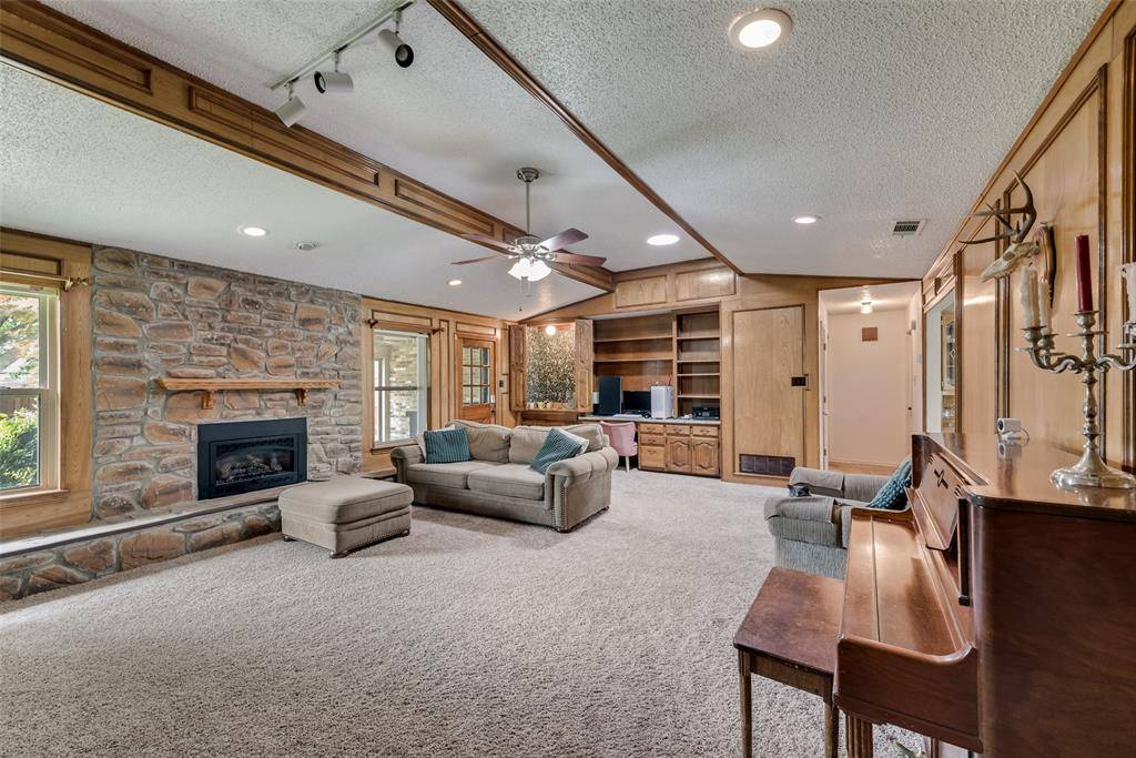 Garland, TX 75040,3410 Queenswood Lane