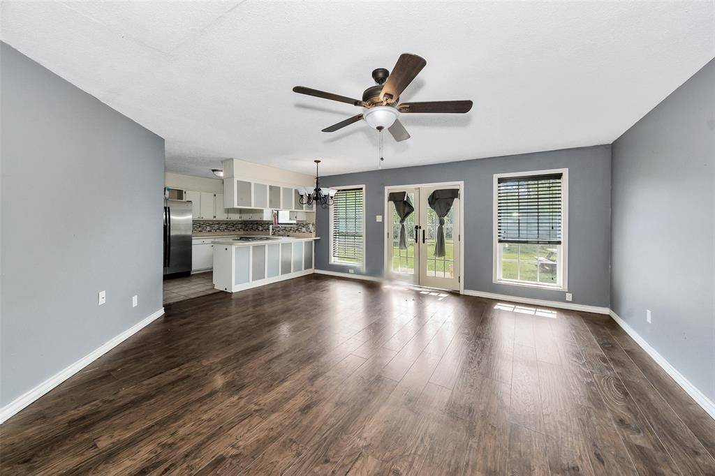 Azle, TX 76020,245 Gordon Drive