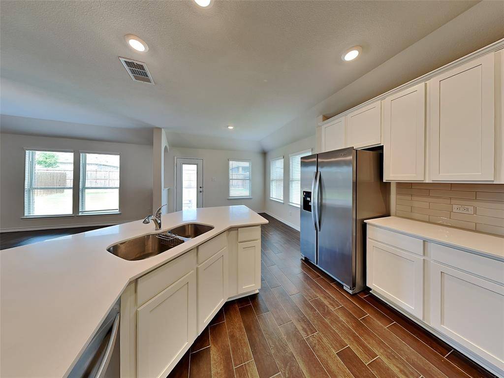 Aubrey, TX 76227,2907 Brady Starr Drive
