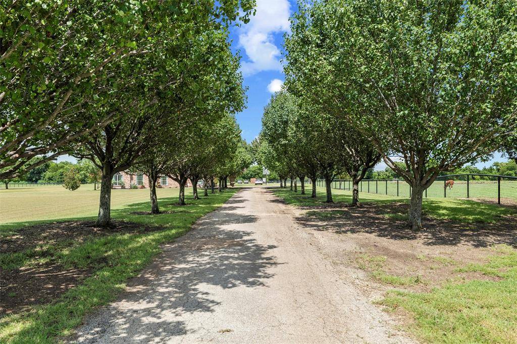 Waxahachie, TX 75167,201 Vinyard Drive