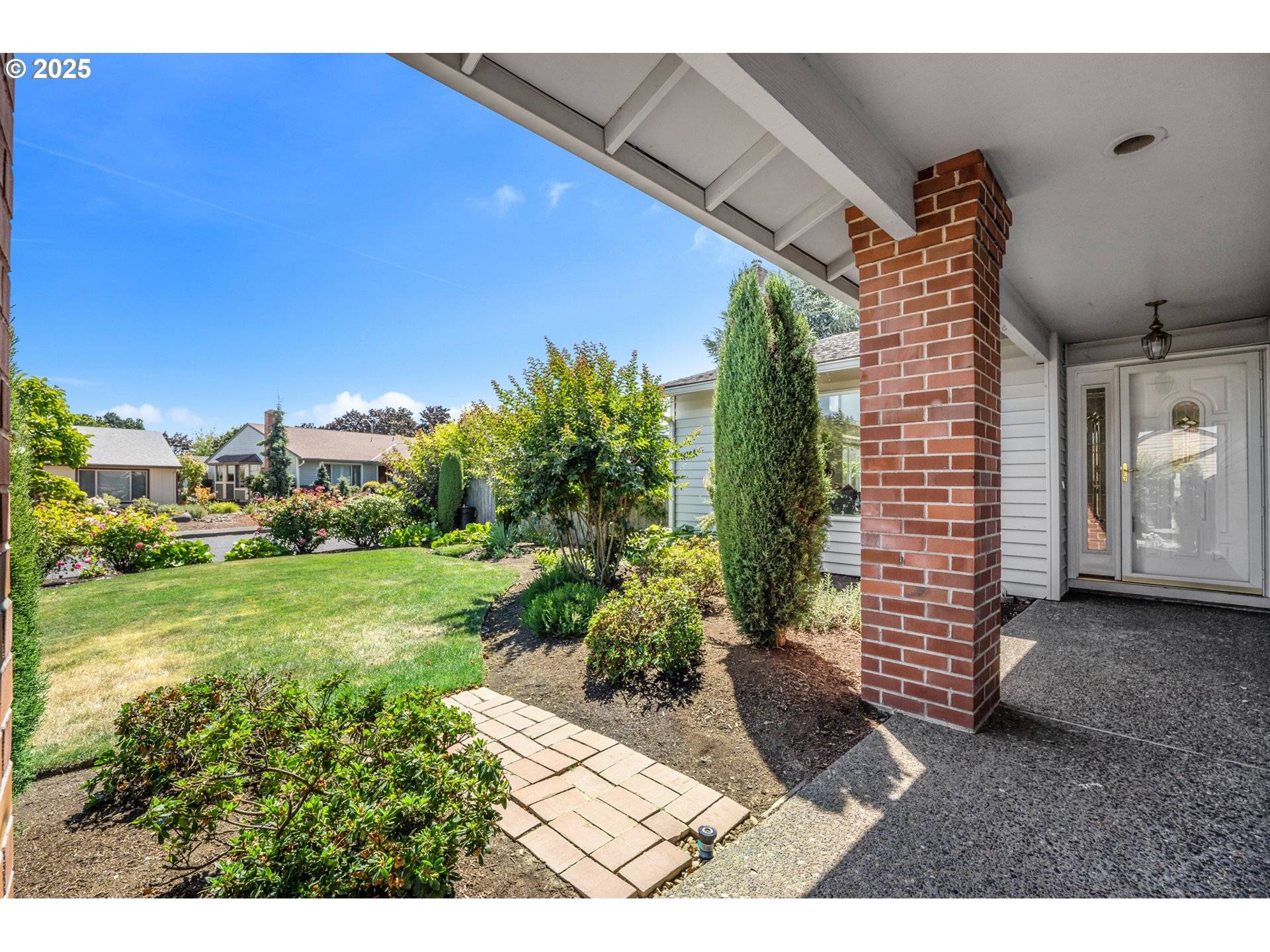Portland, OR 97230,14868 NE THOMPSON CT