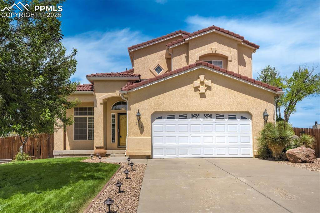 115 S Glenrose DR, Pueblo, CO 81007