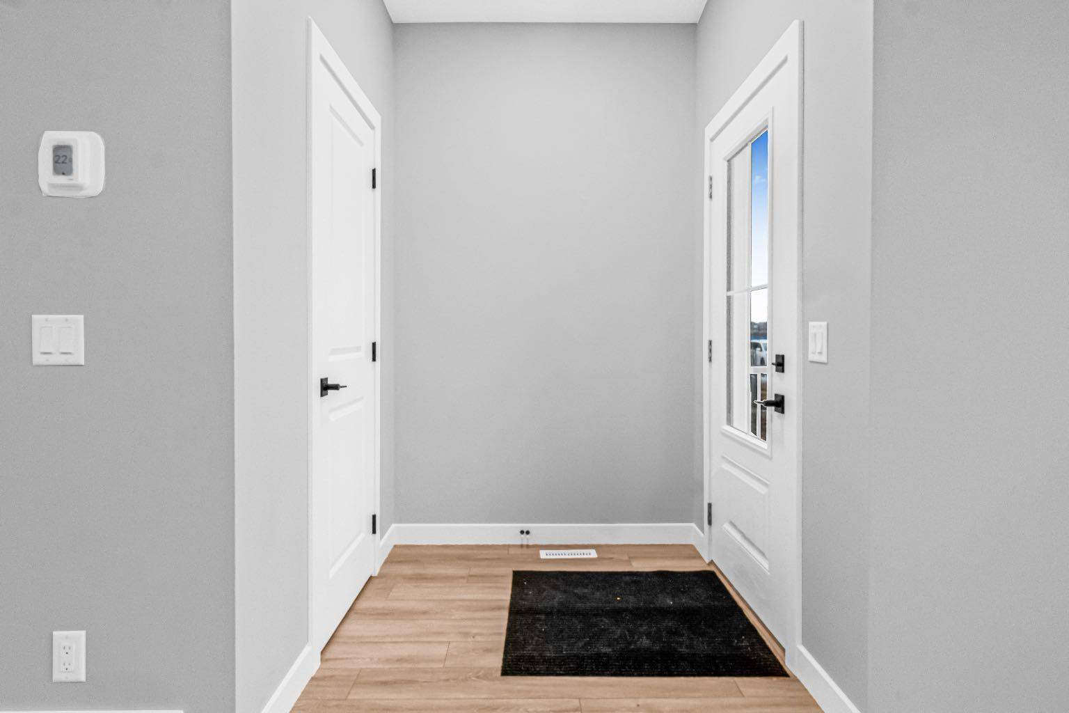Calgary, AB T3P2J9,14882 24 ST Northwest