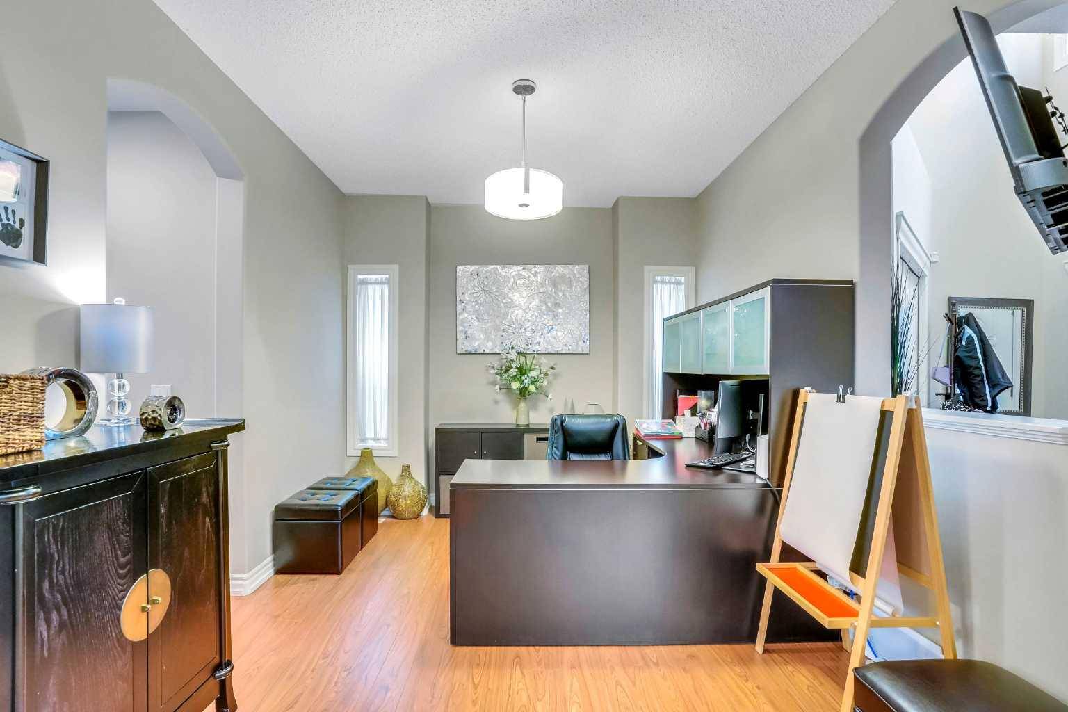 Calgary, AB T3J 5J3,57 Saddleland DR Northeast