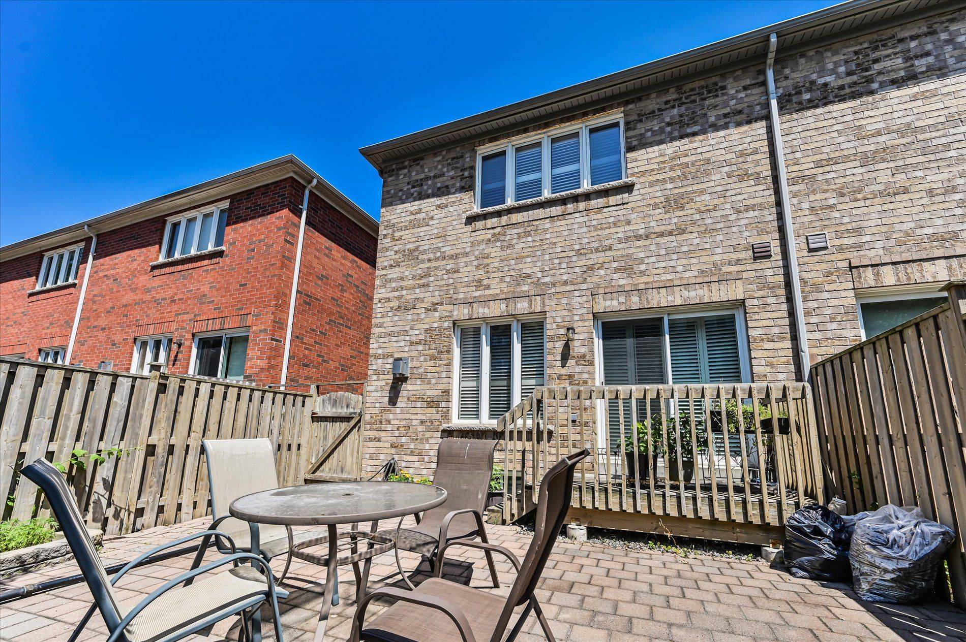 Toronto E04, ON M1L 0E9,78 Dairy DR