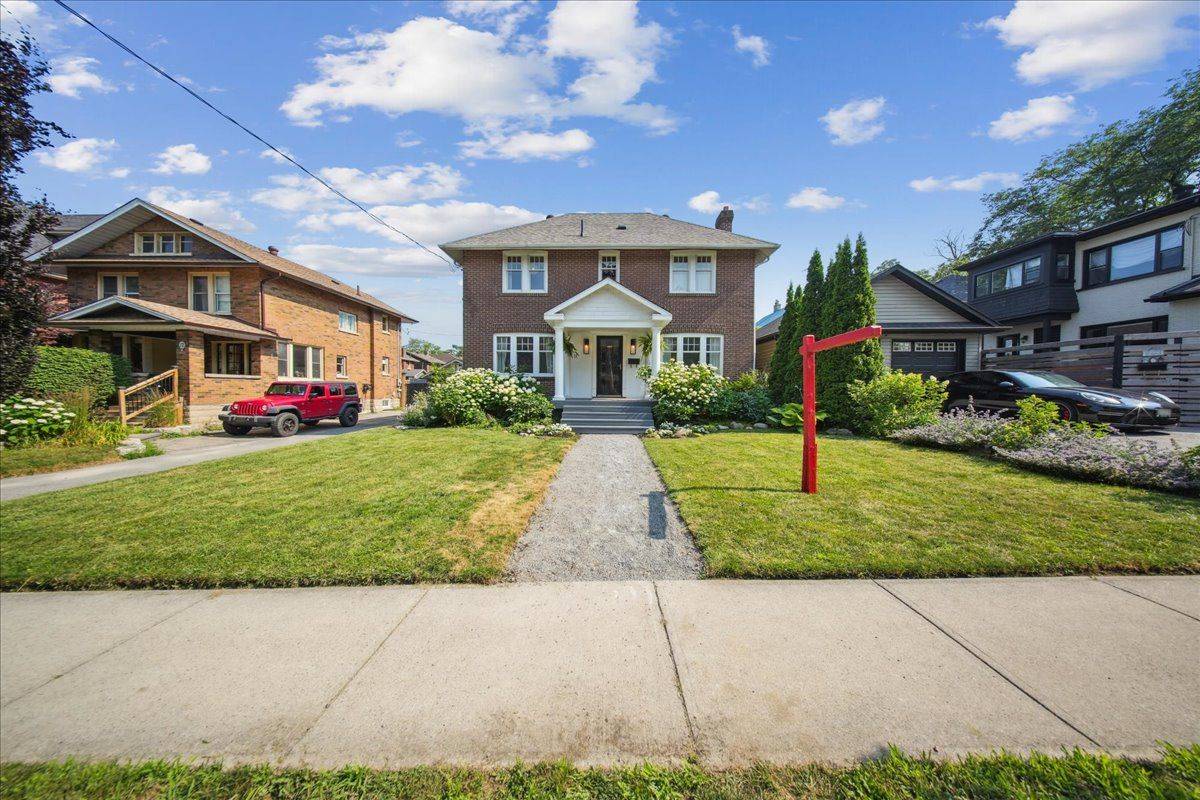 Oshawa, ON L1G 2G8,11 Connaught ST