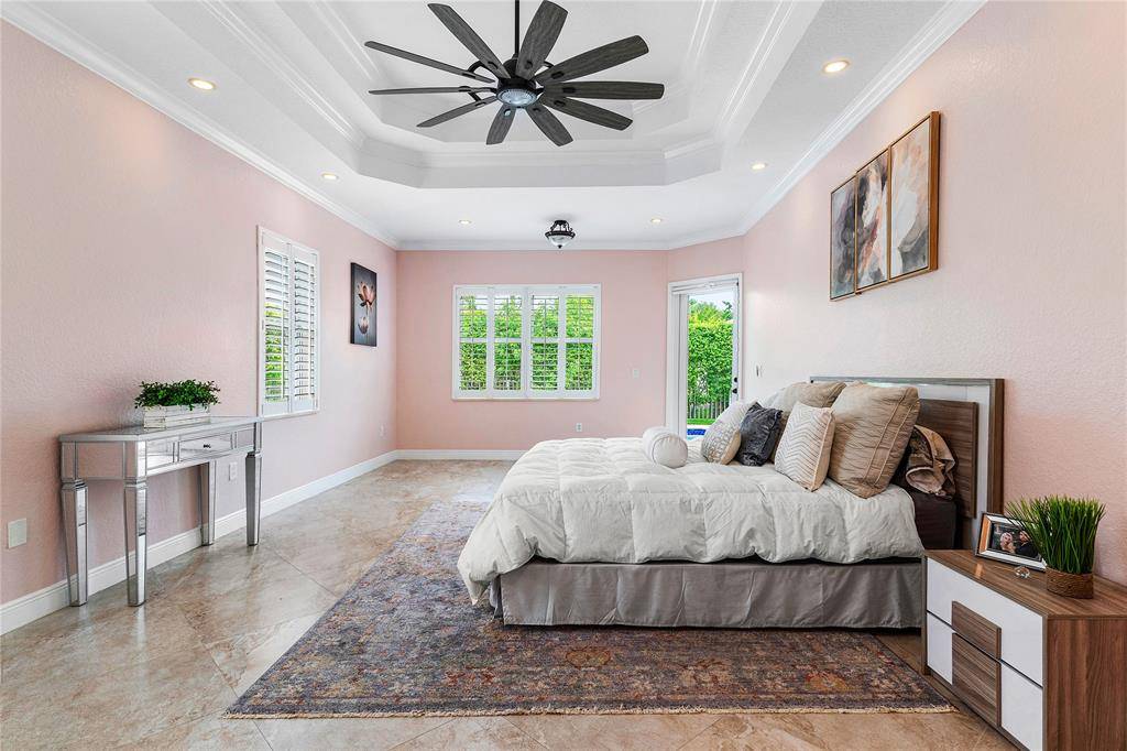 Coral Springs, FL 33071,918 NW 123rd Dr