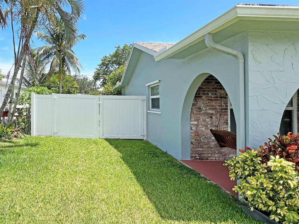 Coconut Creek, FL 33066,4380 NW 4th St