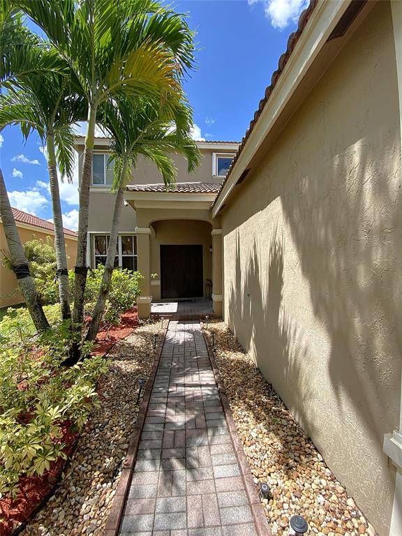Weston, FL 33331,4375 Foxtail Ln