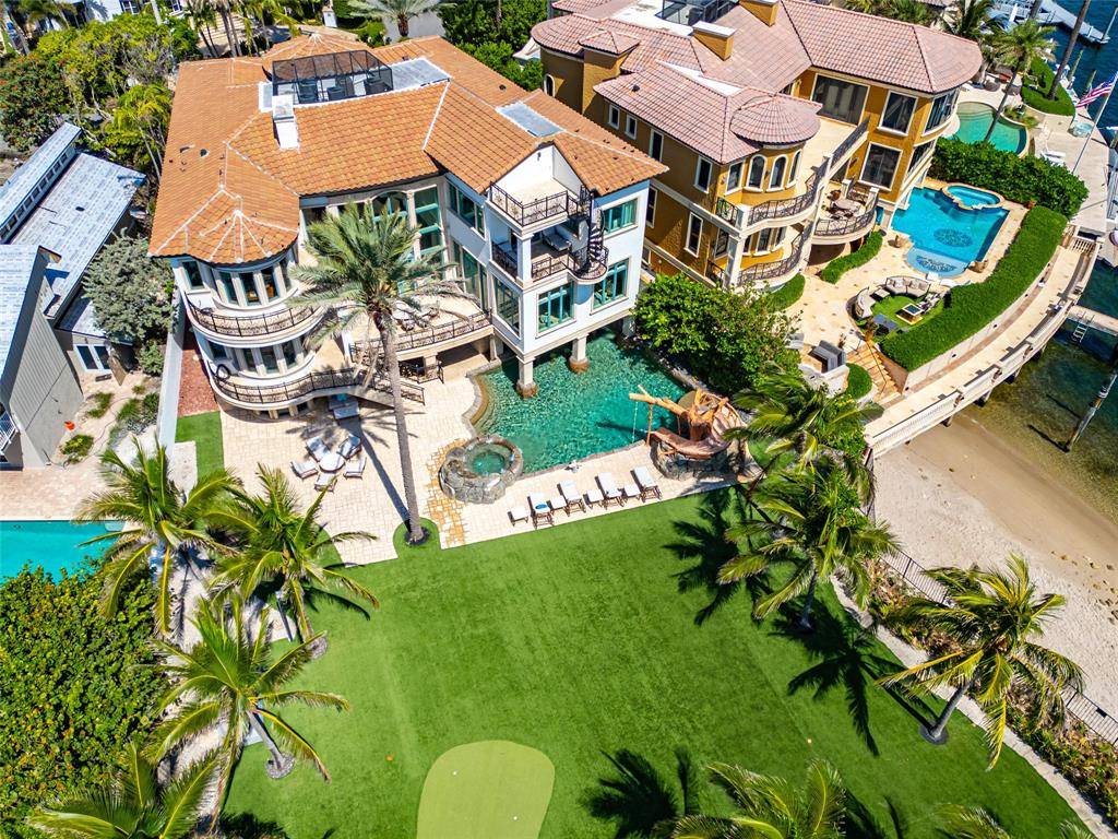 Pompano Beach, FL 33062,2306 Bay Dr