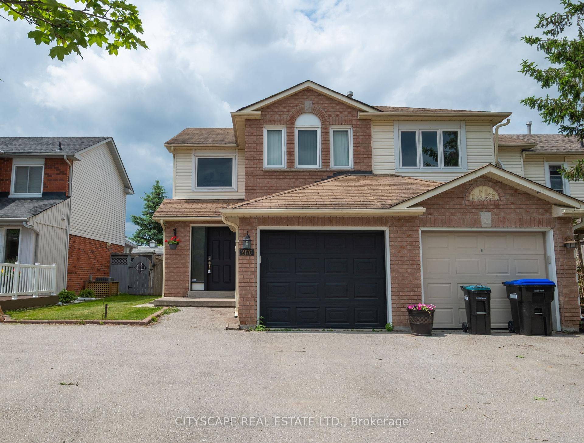 Innisfil, ON L9S 1X6,2176 Ferguson ST
