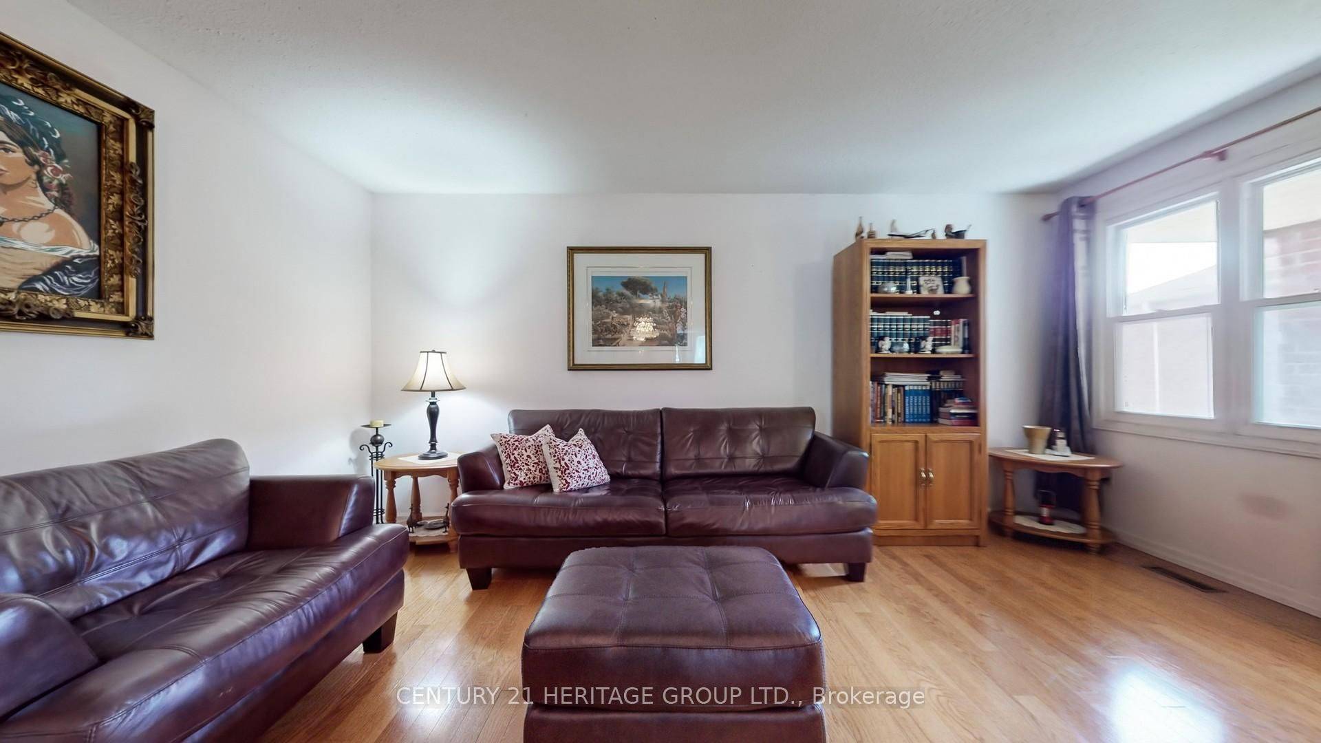 Vaughan, ON L4J 6Y8,277 Rosedale Heights DR