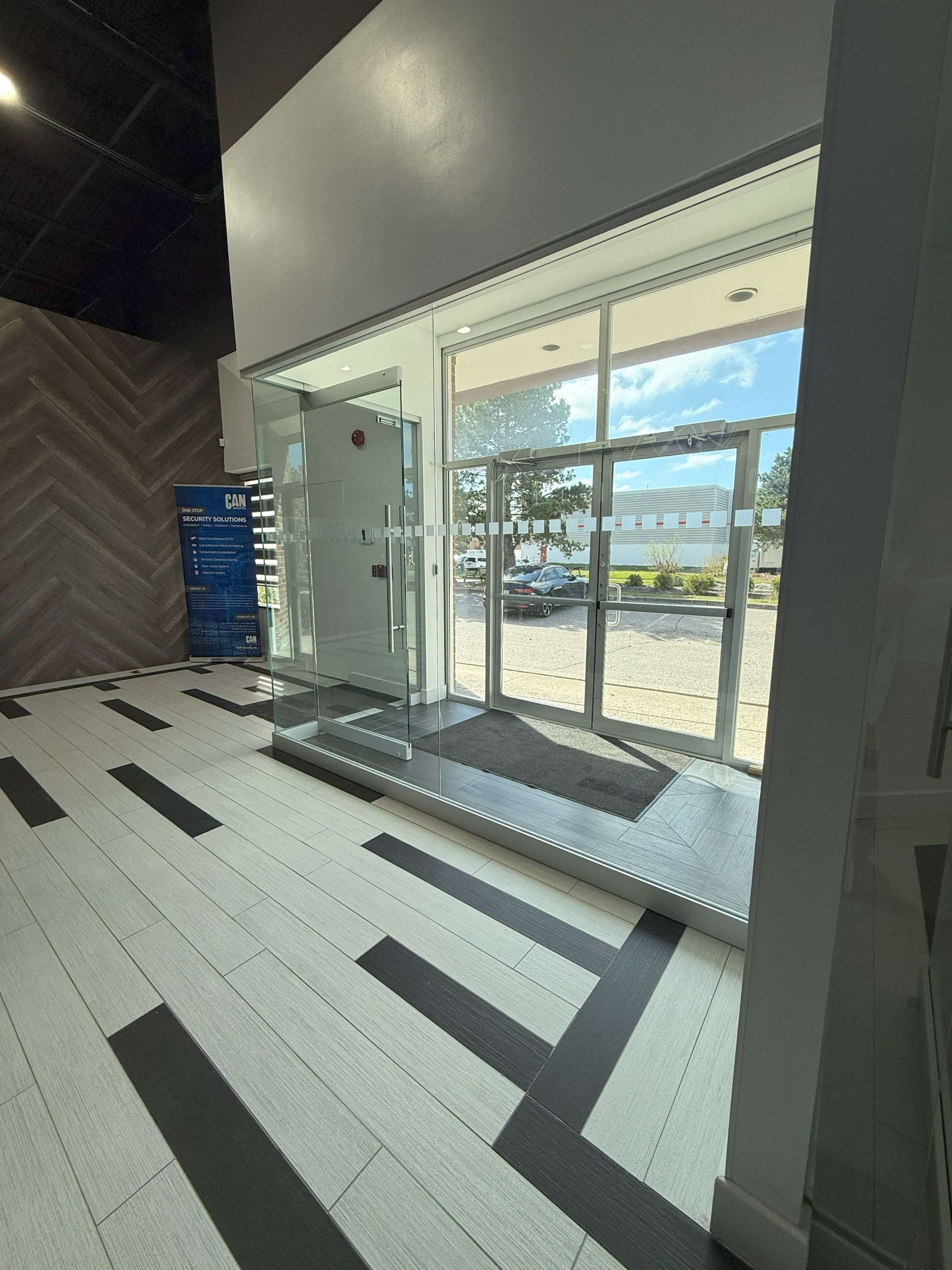 Richmond Hill, ON L4B 2N9,30 Sims CRES #Unit A
