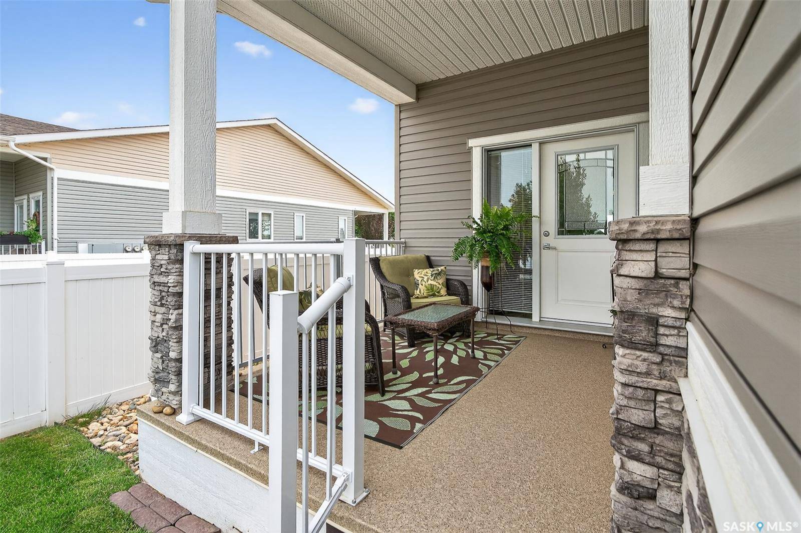 Moose Jaw, SK S6H 5Y4,1015 Bradley STREET #504