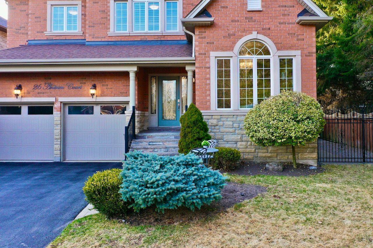 Caledon, ON L7C 1R1,26 Antrim CT