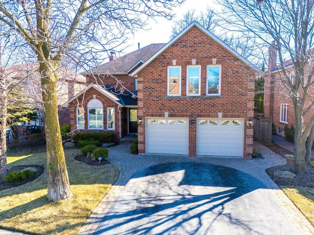 2764 Rosewood LN, Oakville, ON L6J 7M3