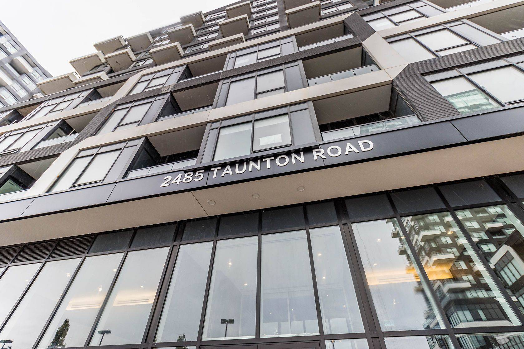 Oakville, ON L6H 3R9,2485 Taunton RD #346