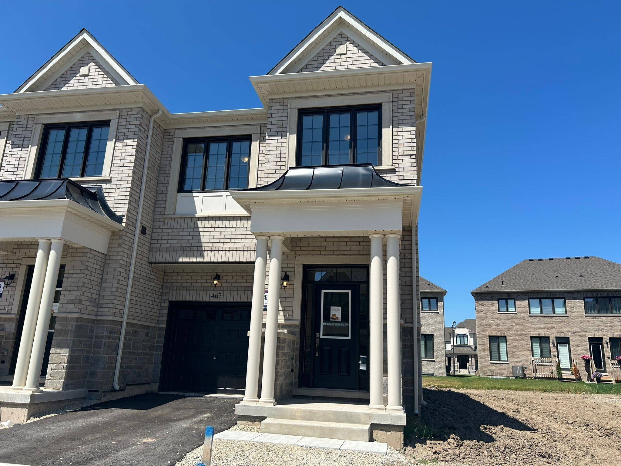 463 CALANDINE TER, Milton, ON L9E 1T8
