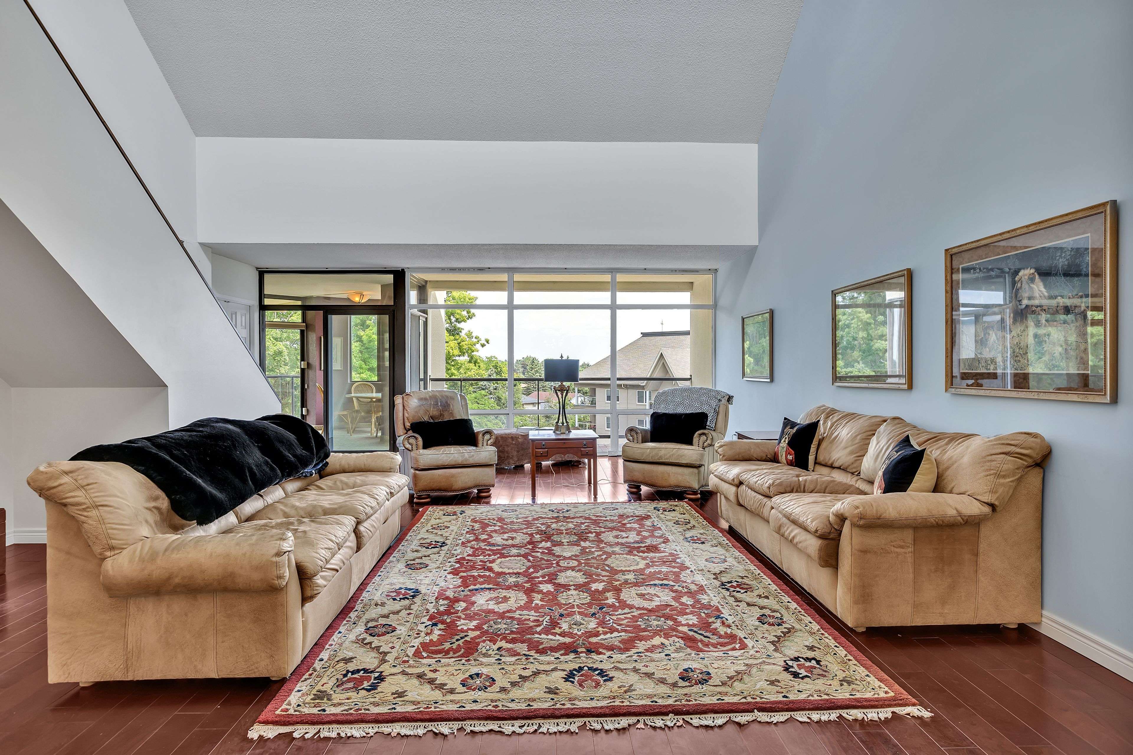 Peterborough West, ON K9K 1S6,1818 Cherryhill RD #501
