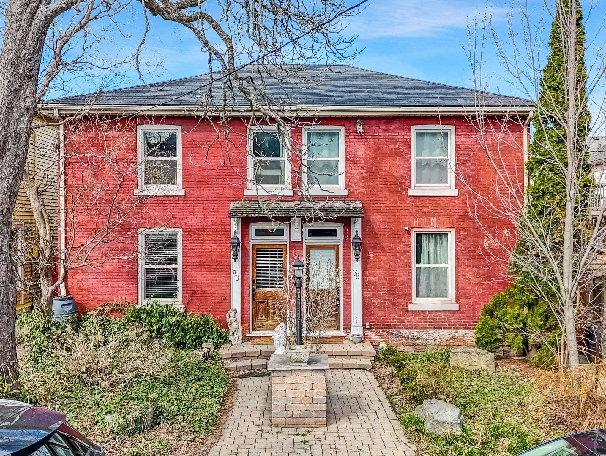 80 Ferrie ST W, Hamilton, ON L8L 1C9