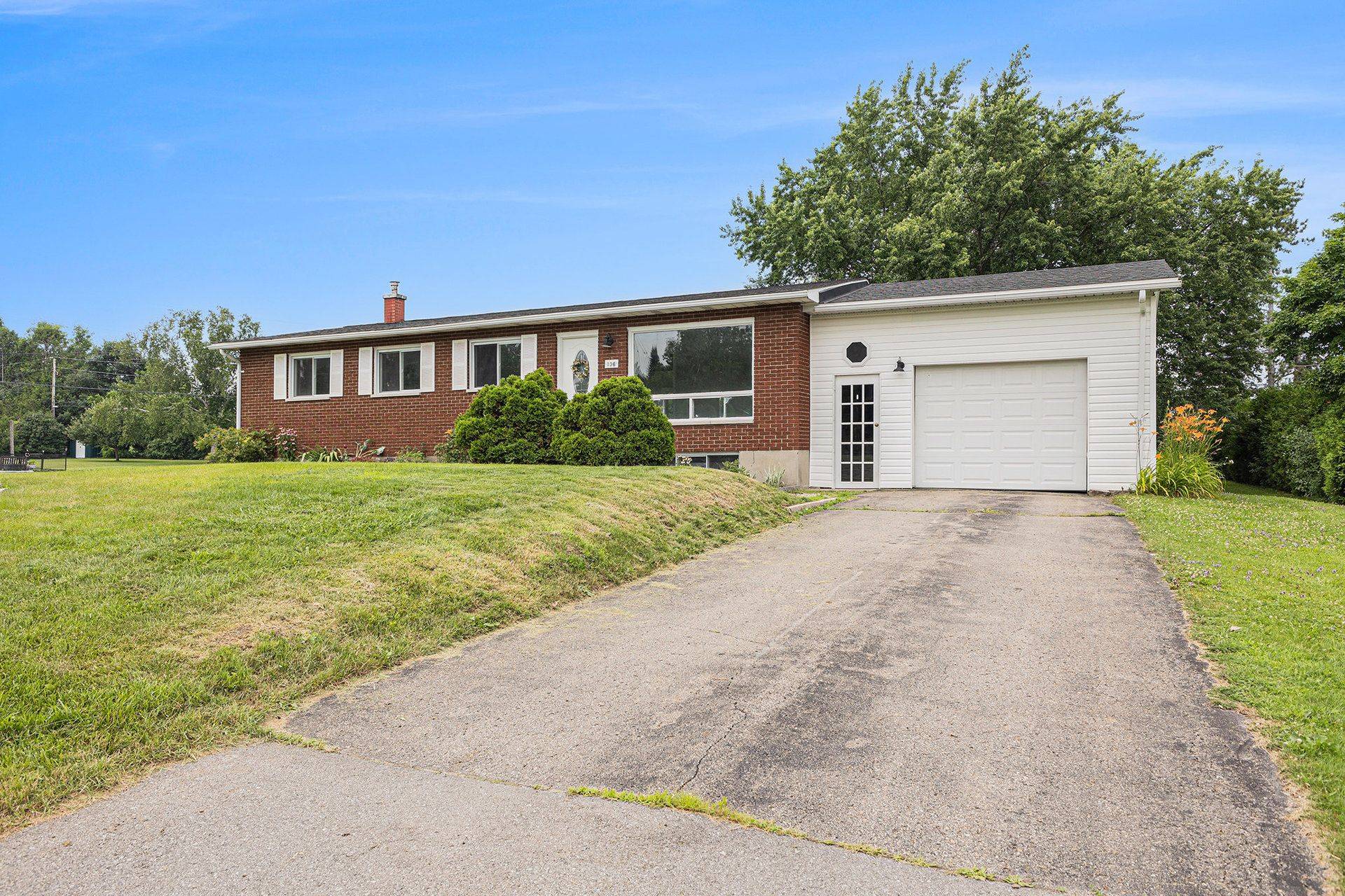 Drummond/north Elmsley, ON K7H 1A5,136 STAMFORD DR