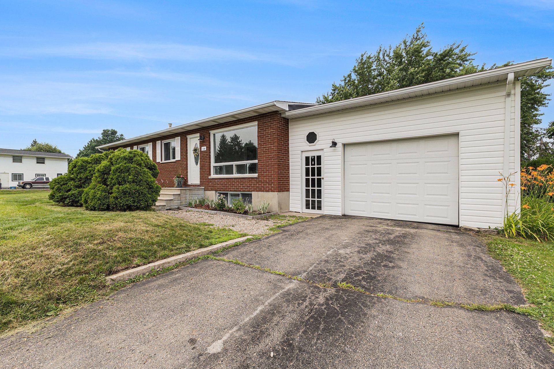 Drummond/north Elmsley, ON K7H 1A5,136 STAMFORD DR