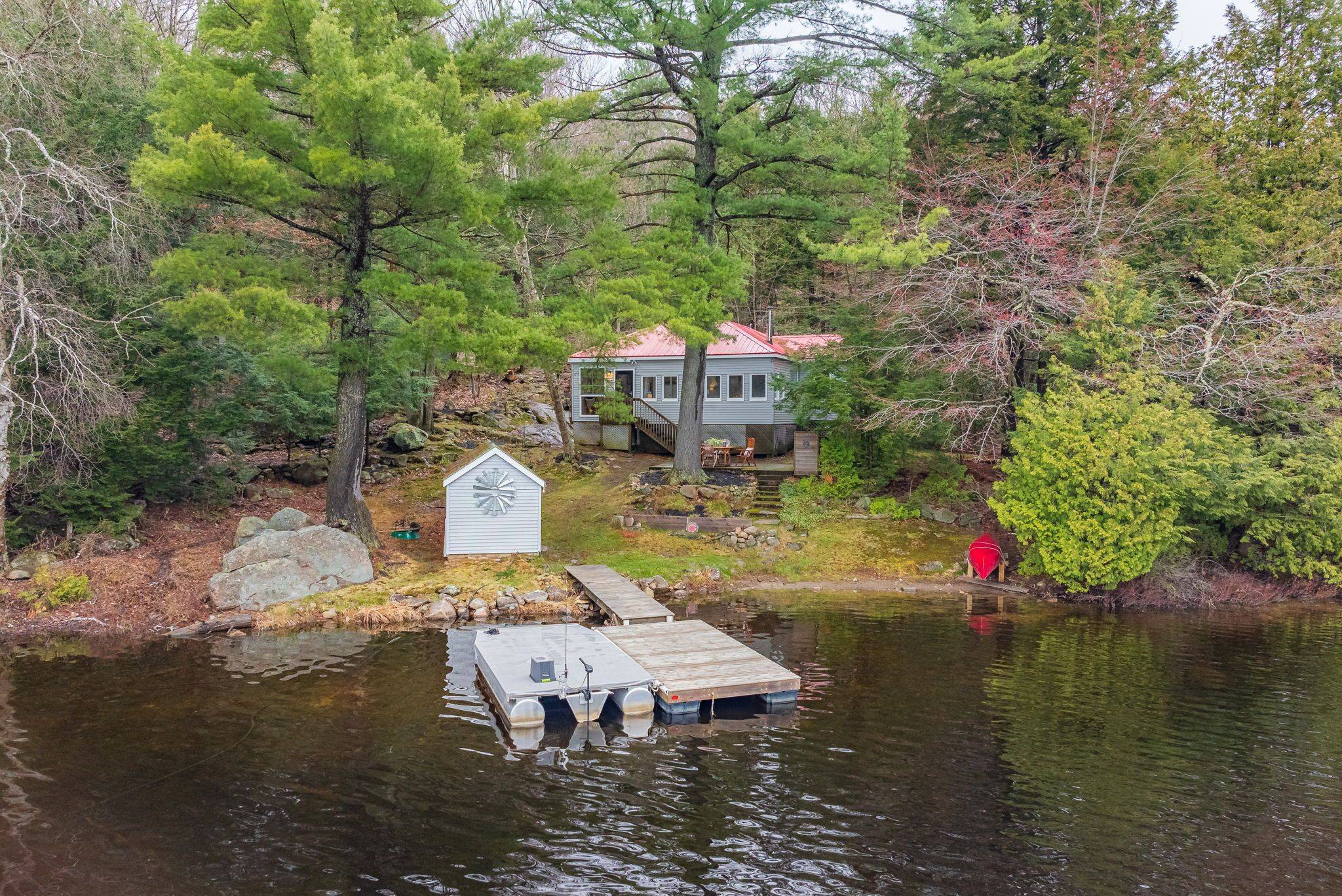1010 NEST LN, Lake Of Bays, ON P0A 1E0