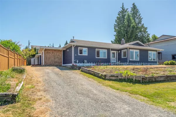 124 Garden Rd W, Qualicum Beach, BC V9K 1R9
