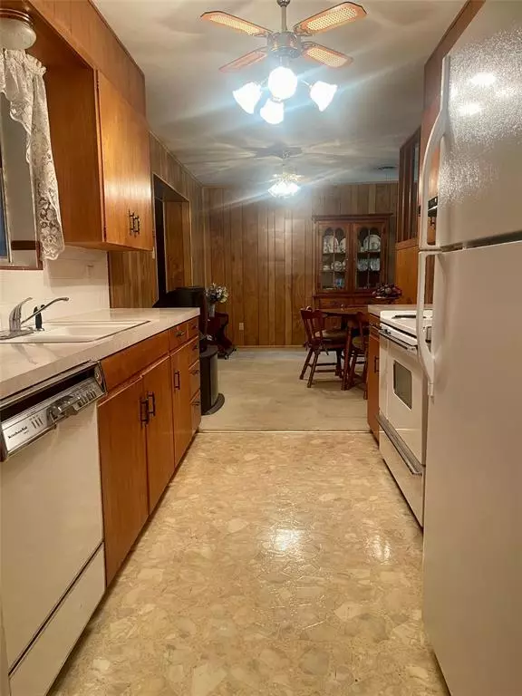 Mineral Wells, TX 76067,1601 SE 23rd Avenue