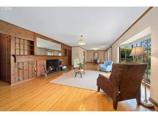 Portland, OR 97219,660 SW EVANS ST