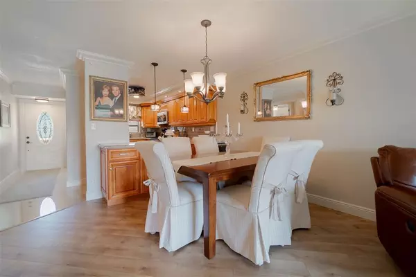 Pembroke Pines, FL 33025,820 S Hollybrook Dr #209