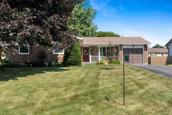 Centre Wellington, ON N1M 1L1,535 St George ST E