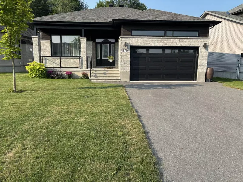 370 Dore ST, Casselman, ON K0A 1M0