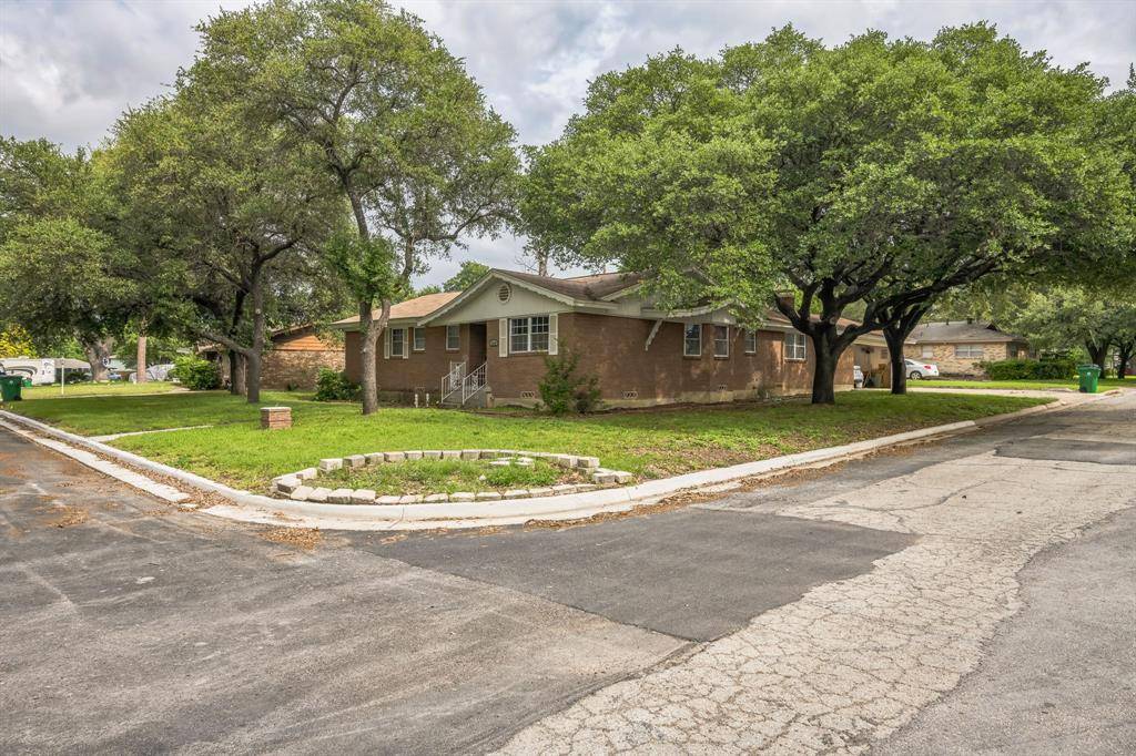 Haltom City, TX 76117,5700 Starling Circle