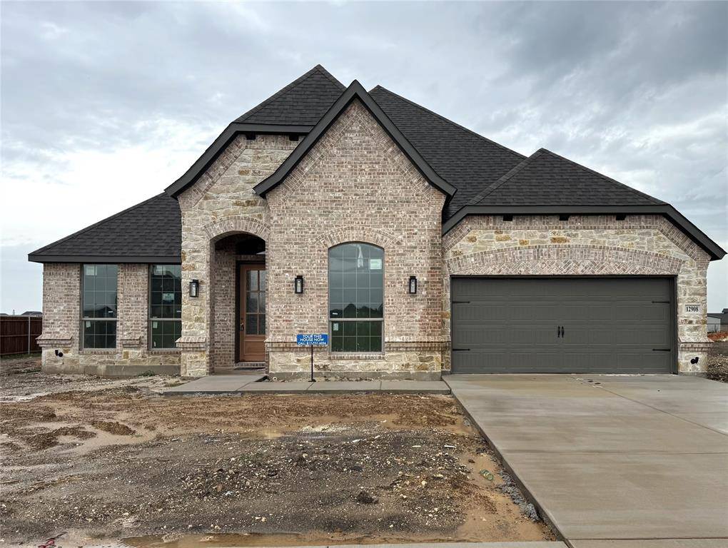 12908 Little Wolf Drive, Godley, TX 76044