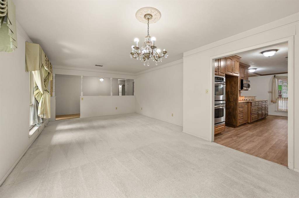 Euless, TX 76040,1306 Driftwood Drive