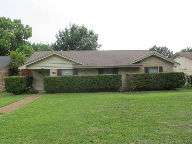 3809 Lancelot Place, Garland, TX 75043