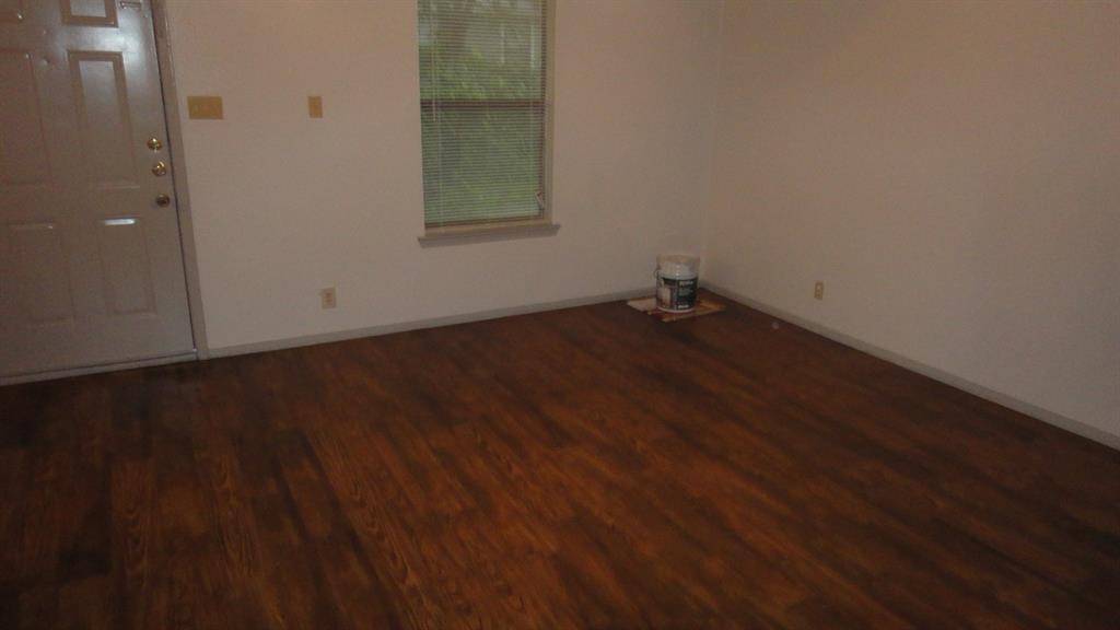 Denton, TX 76201,1115 Collier # 5 Street
