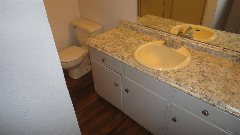 Denton, TX 76201,1115 Collier # 5 Street