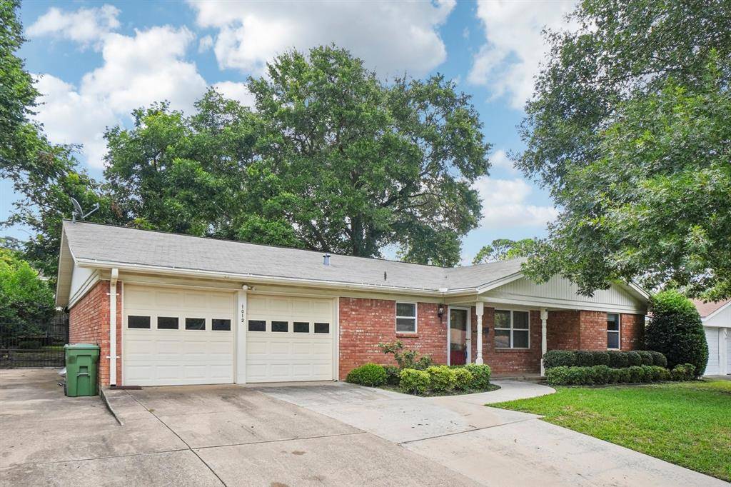 Hurst, TX 76053,1012 Livingston Drive