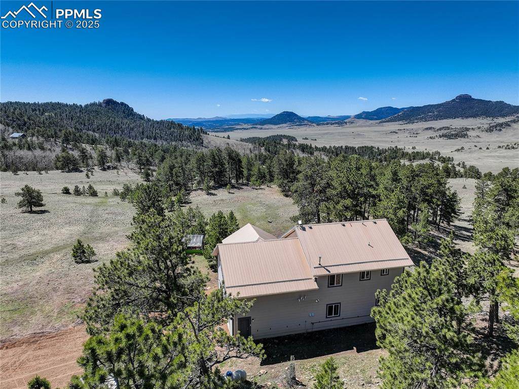 777 Deerview DR, Florissant, CO 80816