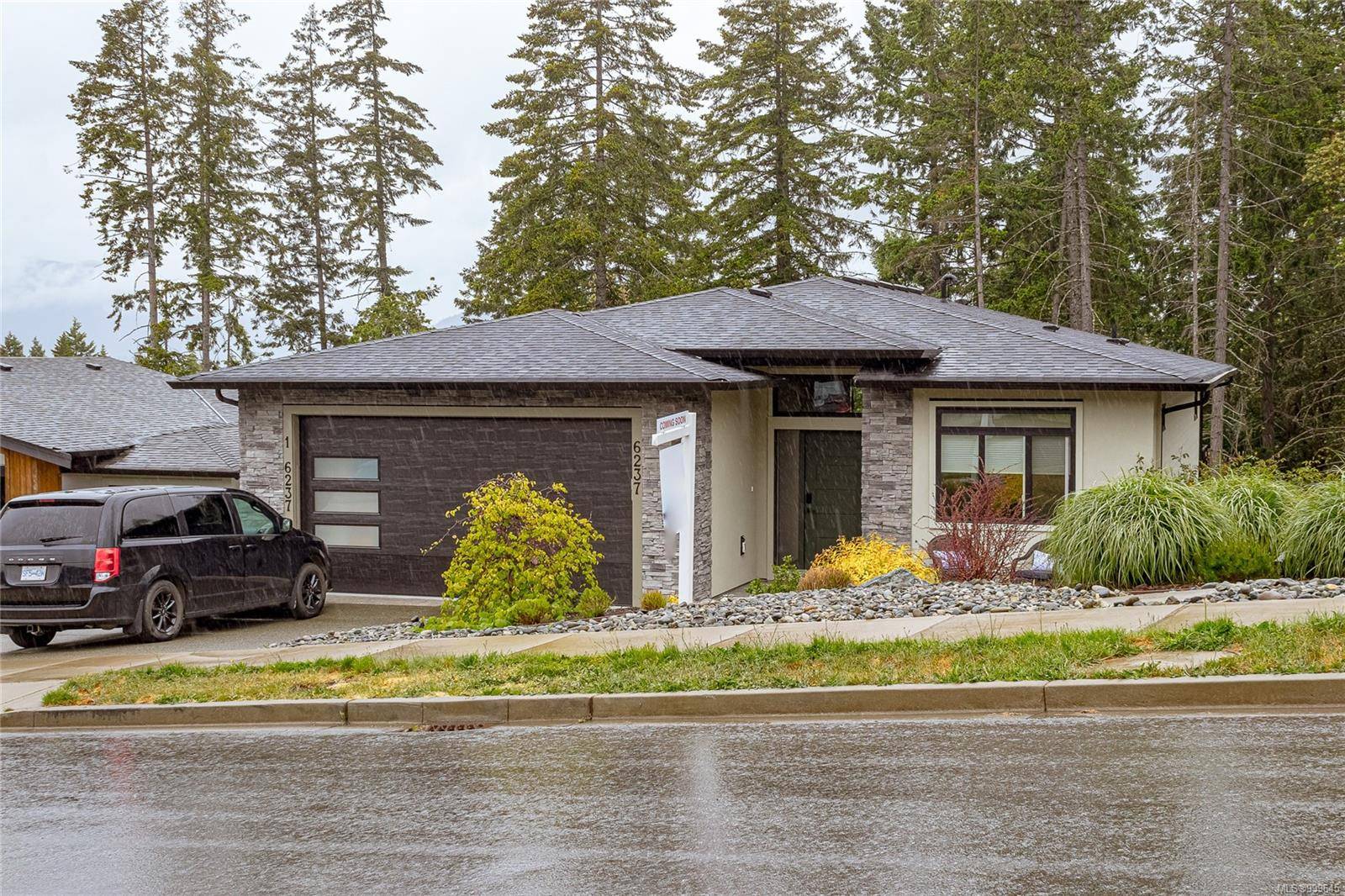 Duncan, BC V9L 0H5,6237 Highwood Dr