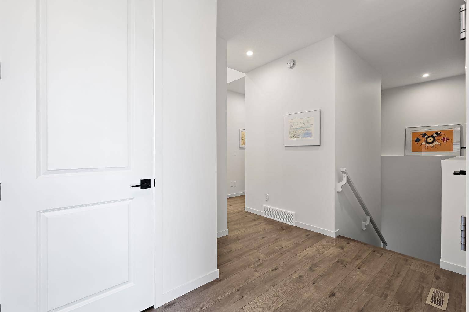 Calgary, AB T3M 3B6,27 Seton Parade SE